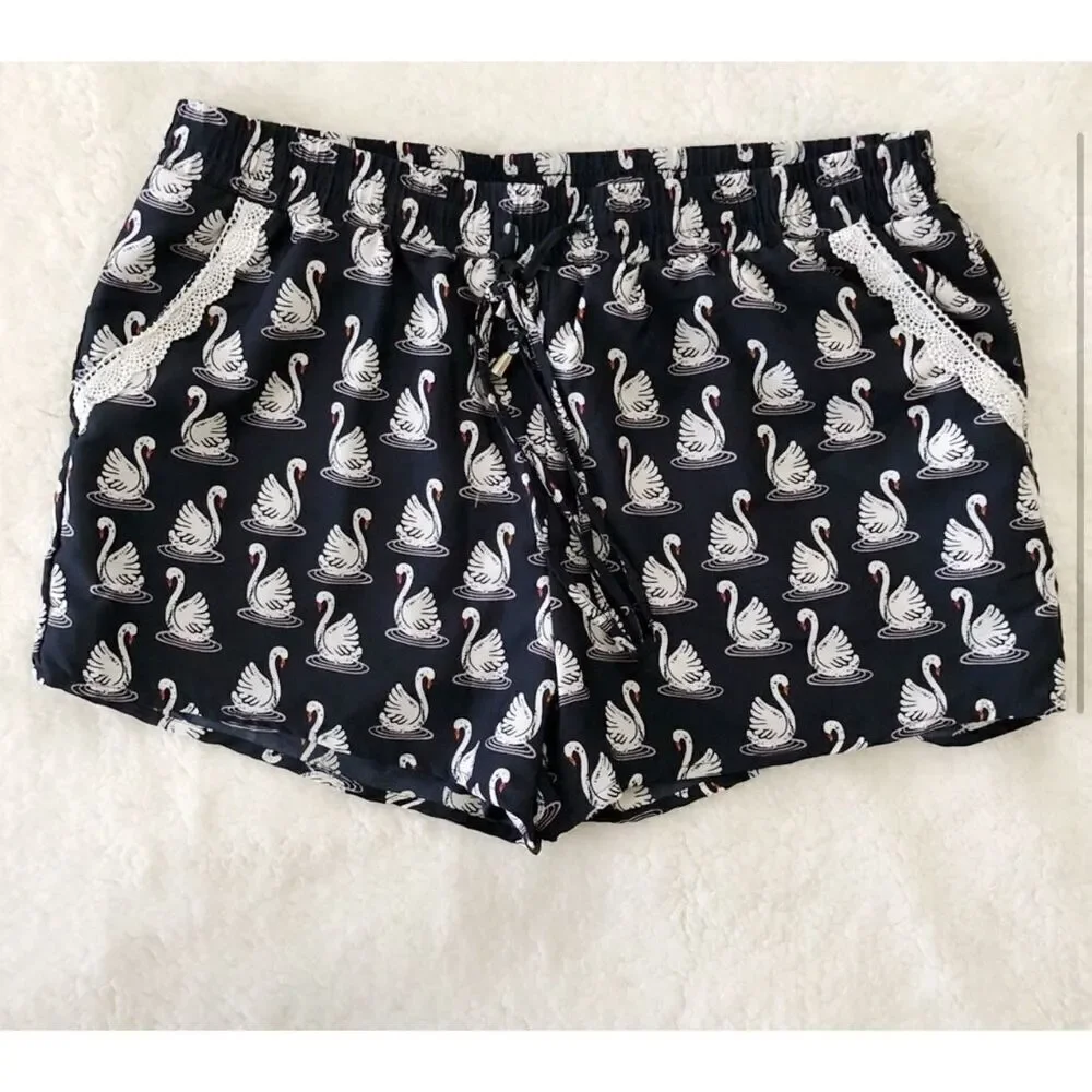 Francesca’s Blue Rain Swan Lace shorts Nwt Small